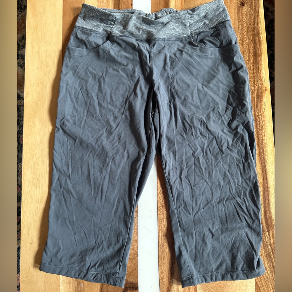 Mountain Hardwear Lightweight Short